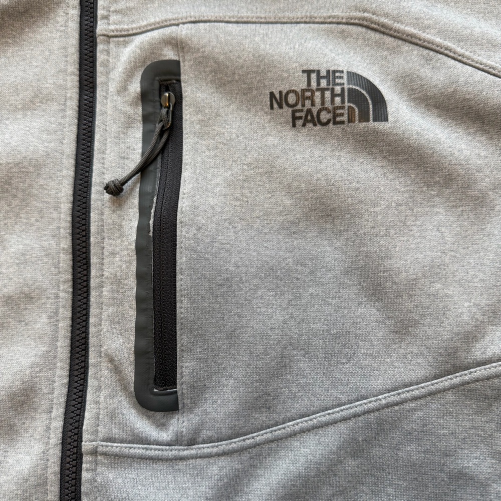 The North Face 1/4 Zip Pullover Men’s Large Gray Performance Sweatshirt CY1198 - Picture 3 of 9